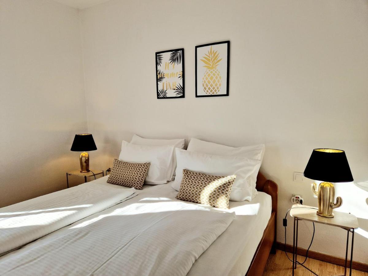 Villa Aleksandar 포레치 외부 사진